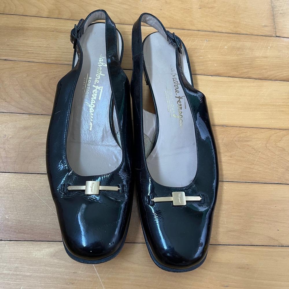 Salvatore Ferragamo Black Patent Leather Square Toe Slingback Pumps Gold 7.5
